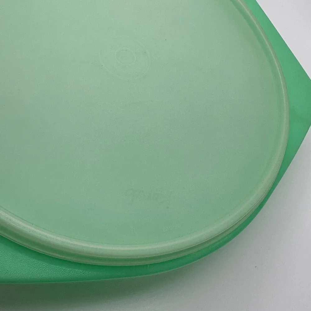 Tupperware vintage grater
